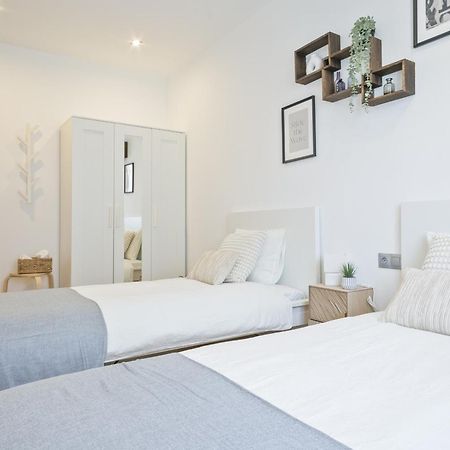 Ola Living Consell De Cent Apartment Barcelona Exterior photo